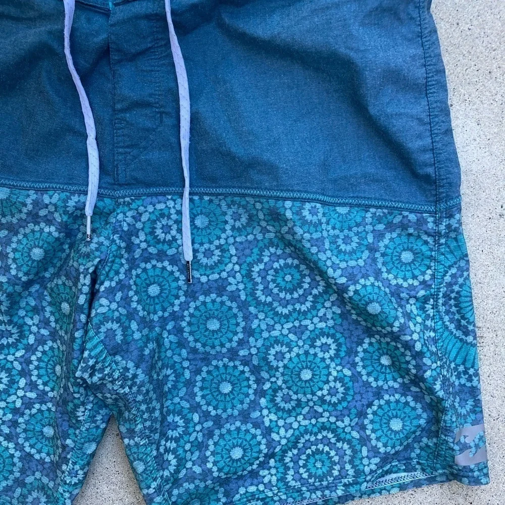 Men's Billabong Board Shorts Multicolor Floral 36 Cotton Blend Beach Surf Swim‎